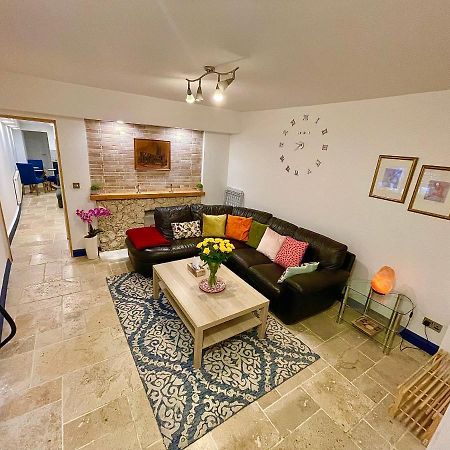 2 Bedroom Cottage Gloucester City Center Zewnętrze zdjęcie