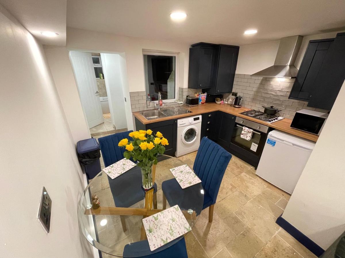 2 Bedroom Cottage Gloucester City Center Zewnętrze zdjęcie