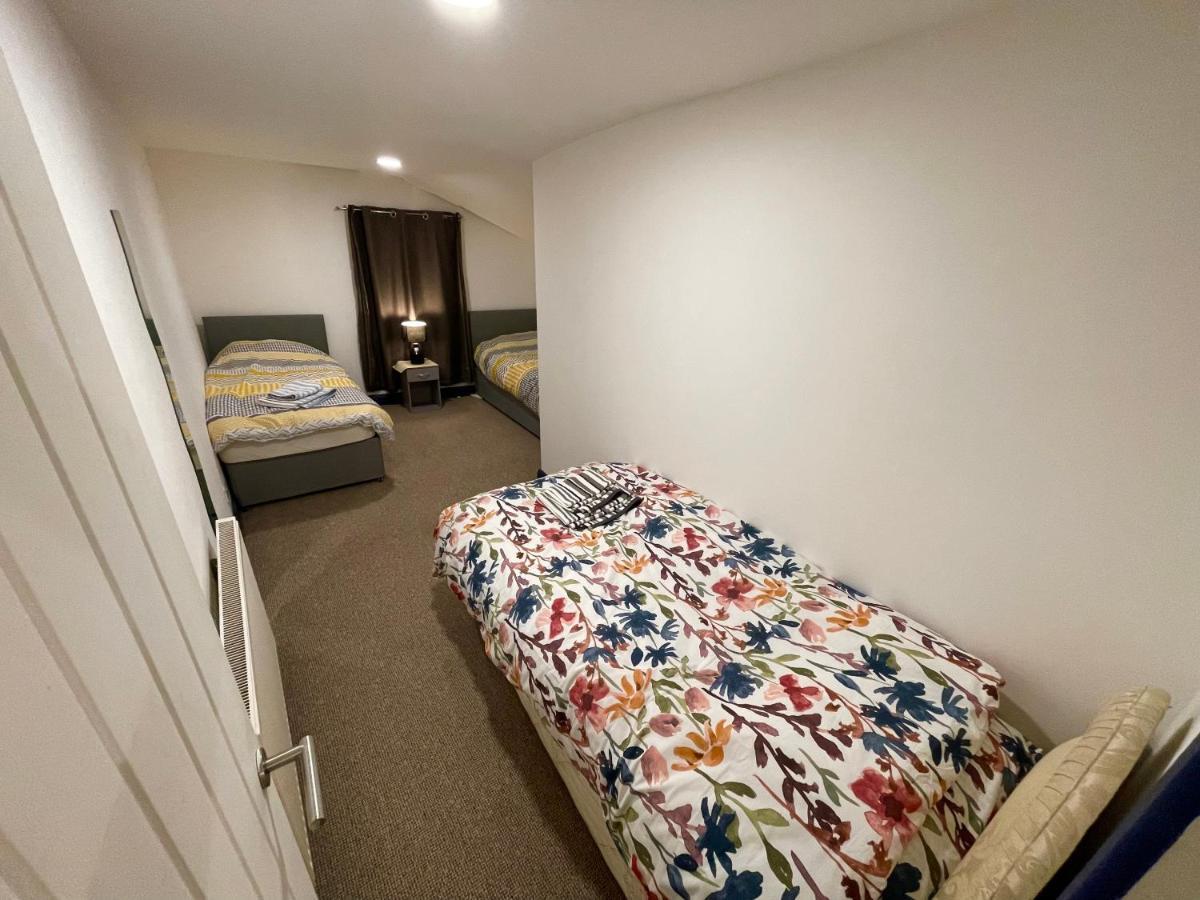 2 Bedroom Cottage Gloucester City Center Zewnętrze zdjęcie